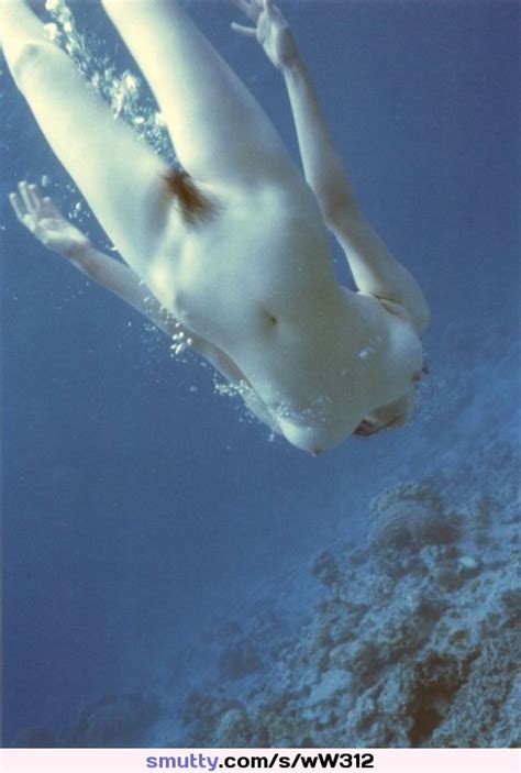 Cute Naked Underwater My XXX Hot Girl