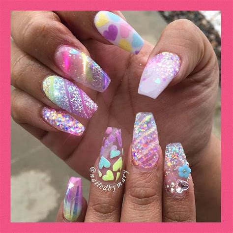 En ese caso, para entenderlo solo tenéis. @IIIannaIII | Uñas de maquillaje, Manicura de uñas