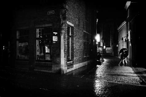 Pin By Vrushali Gajare On Photographs Rainy Street Dark City City