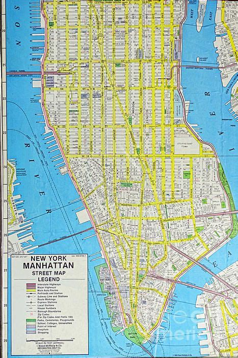Map Lower Manhattan Nyc By Paul Ward Nyc Map Manhattan Tourist Map