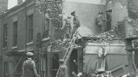 Hull Remembers The Blitz 70 Years On Bbc News