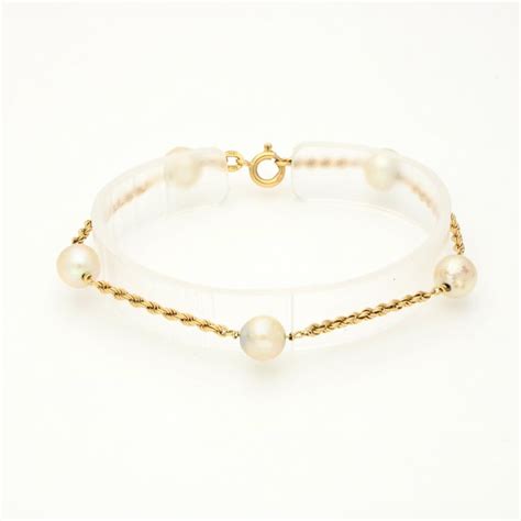 Unoaerre Kt Gold Bracelet Pearl Catawiki