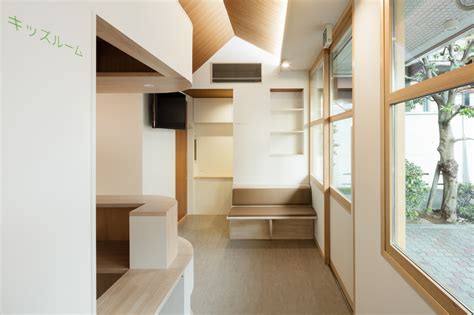 Coving comes in many forms and is designed to create an improved visual appearance of where old fashioned coving creates a curve between the top of the wall and the ceiling, and is usually. Gallery of Dental Clinic with Coved Ceiling / Hiroki ...