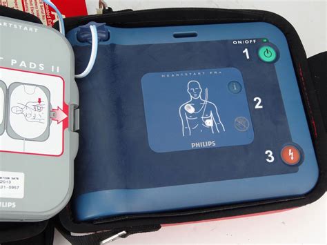 Philips Heartstart Frx Aed W Carry Case Battery And Pads Chd Medical