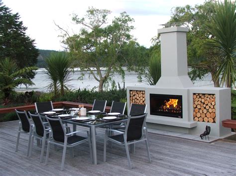Better Than A Firepit This Outdoor Deck Area Creates A Great Outdoor