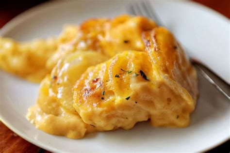 Indulge In Delicious And Healthy Cheesy Scalloped Potatoes