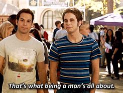 Pitch perfect's skylar astin and anna camp visited costar ben platt at his broadway show recently, and platt shared a backstage photo of the trio on dear evan hansen, which stars platt as the title character, opened on broadway last month to rave reviews. treblemakers on Tumblr