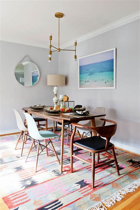 Trendfarben frühling & sommer 2021.alles wissenswerte zur bestimmung der richtigen teppichgröße und form. 50 Esszimmer Teppich Ideen - Welche Form & Farbe wählen?