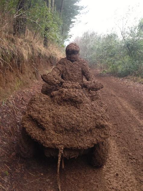 Pin By Jared Otto On Atv Mudding Funny Pictures Atv Dirtbikes