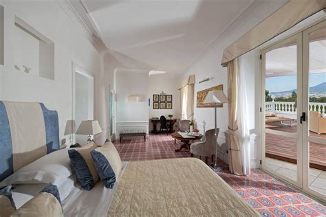 Being set in the centre of castellammare di stabia, close to terme stabiane, hotel stabia offers a sun terrace, a bar and a shared lounge. Grand Hotel La Medusa - Castellammare di Stabia and 53 ...
