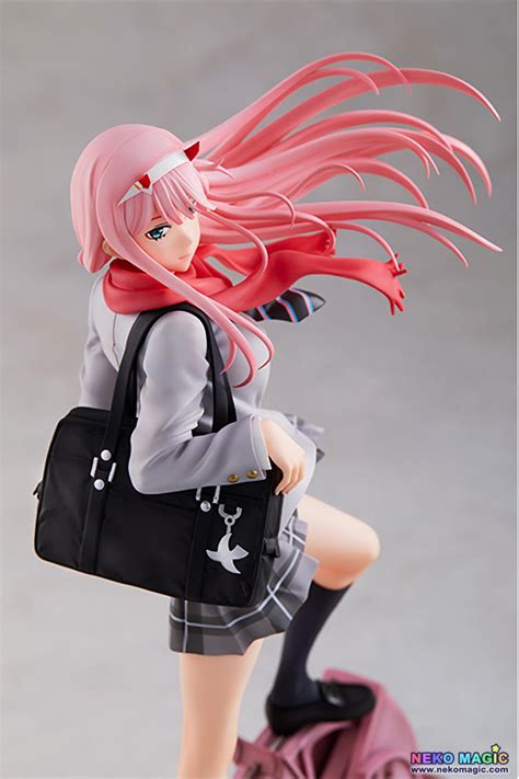 Exclusive Darling In The Franxx Zero Two Uniform Ver 17 Pvc