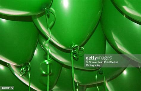Birthday Balloons Background Photos And Premium High Res Pictures