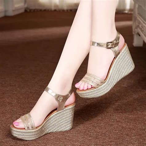 Summer Fashion Gladiator Sexy Women Sandals Platform Shoes Gold Wedges High Heel Open Toe Sandal