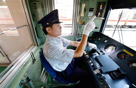 Why Japans Rail Workers Cant Stop Pointing At Things Atlas Obscura