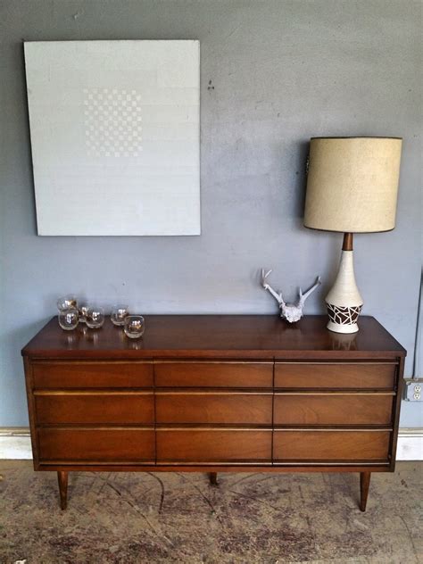 Vintage Ground Mid Century Bedroom Set