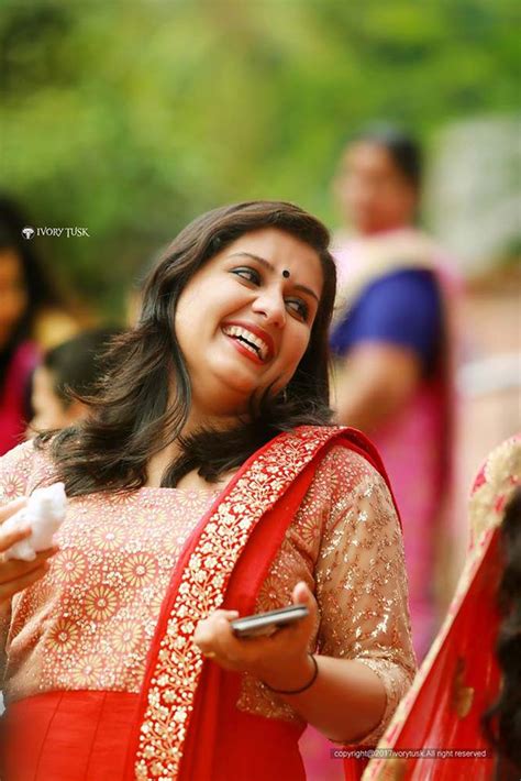 29.04.2019 · actress meena showing meena rare videoclip tv serial actress meena huge show in nighty actress meena slowmotion. Serial Actress Sreelaya Wedding Stills Photos - onlookersmedia