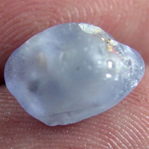512 Ct Natural Unheated Light Blue Sapphire Rough From Sri Lanka By