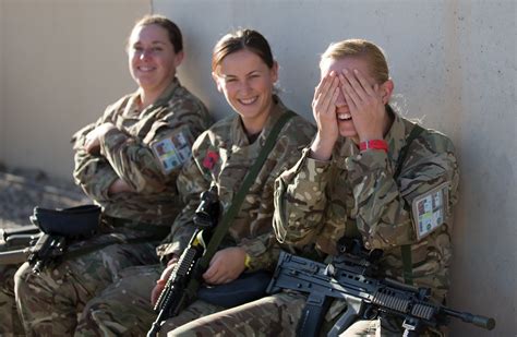 Uk To Lift Ban On Women Fighting On The Frontline