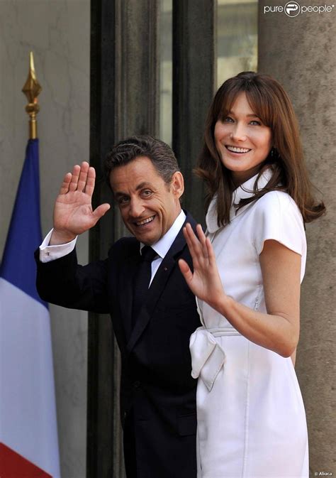 Nicolas Sarkozy Et Carla Bruni Carla Bruni Sarkozy Nicolas Sarkozy A Un Côté Très Féminin