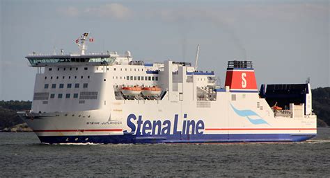 So befindet sich vor der küste der göteborger schärengarten, zwei gruppen von kleinen inseln. Bilder: Stena Jutlandica / IMO: 9125944