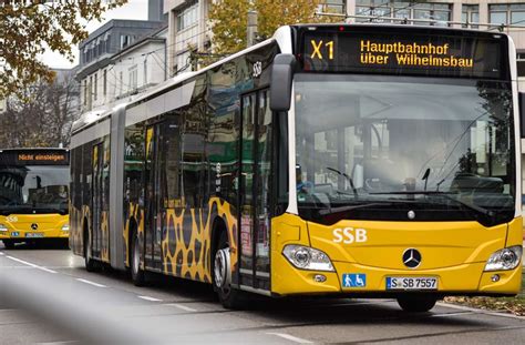Stuttgart zahlt für Buslinie Millionen Umstrittener X 1 Bus fährt