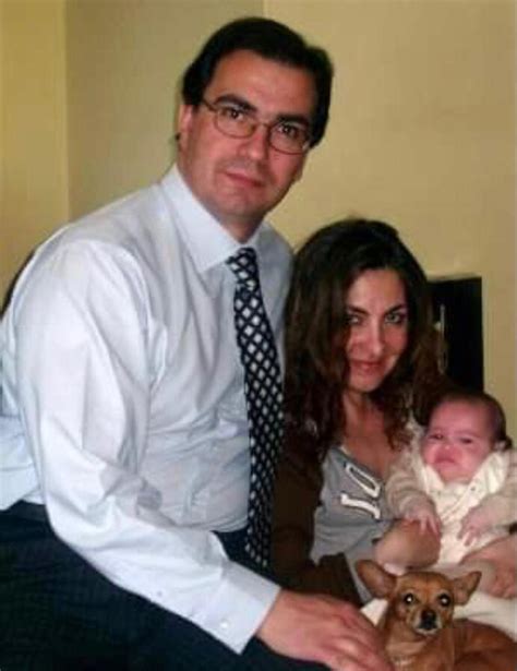 Laleh Shahravesh British Mother Faces Jail In Dubai After Facebook