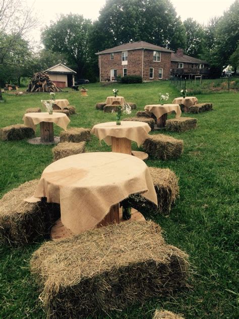 50 Enlighten Ideas For Barn Dance Decor Outdoor Wedding Decorations