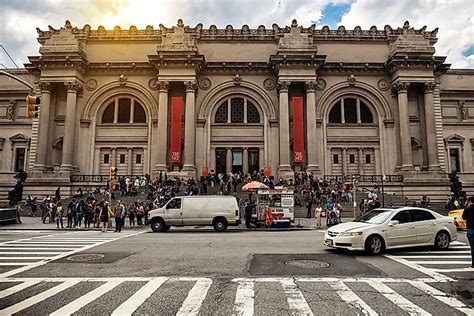 The metropolitan museum of art—or, commonly, the met—is one of the world's great museums, alongside the louvre, the british museum, and a handful the temple of dendur, a roughly 41' x 21' x 21' temple that dates to around 10 b.c.e. The Largest Art Museums in the United States - WorldAtlas.com