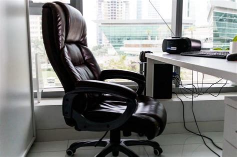 Big and tall gaming chair. 10 Most Comfortable La-Z-Boy Office Chairs & Alternatives ...