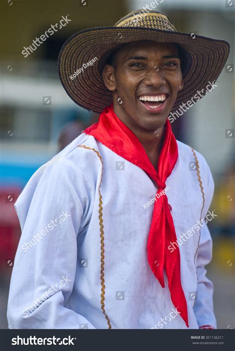 Colombia Traditional Clothing For Men