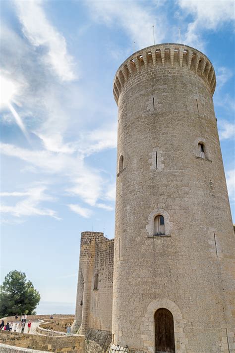 Weitere informationen finden sie in der datenschutzerklärung ok datenschutzerklärung ok Castell de Bellver - kostenloses Sightseeing in Palma de ...