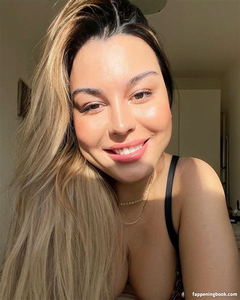 B Rbara Goulart Barbiegoulartx Nude Onlyfans Leaks The Fappening Photo