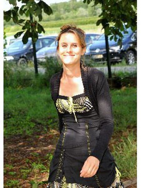 Maybe you would like to learn more about one of these? Caroline TROUVÉ (HASE POELES CHEMINEES) - Viadeo