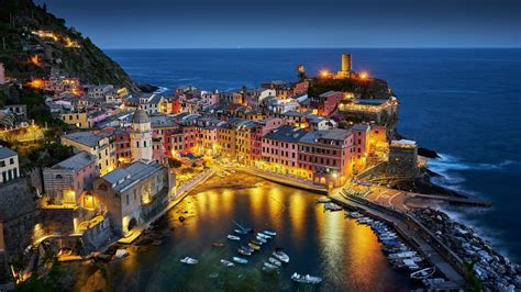 Cinque Terre Italy Vernazza 4k Hd Travel Wallpapers Hd Wallpapers