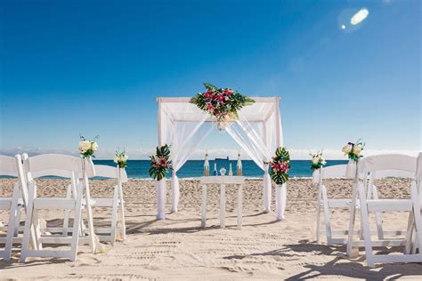 Budget Wedding In Miami Wedding Bells Seashells