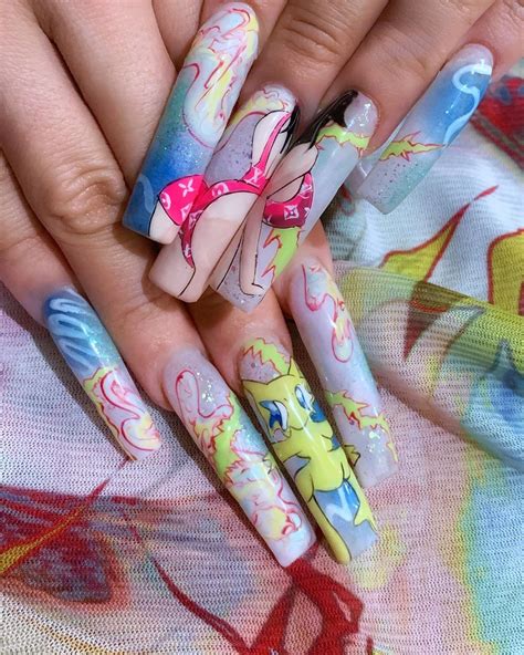 We know that one of rosalía's obsessions are nails, infinite and with unique designs. Meet Miami Artist Kro Vargas, the Technician Behind ...