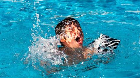 Ahogamientos En La Piscina En Niños Cómo Evitarlos