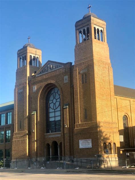 After 90 Years Twin Towers Of Downtown Topeka S Assumption Catholic