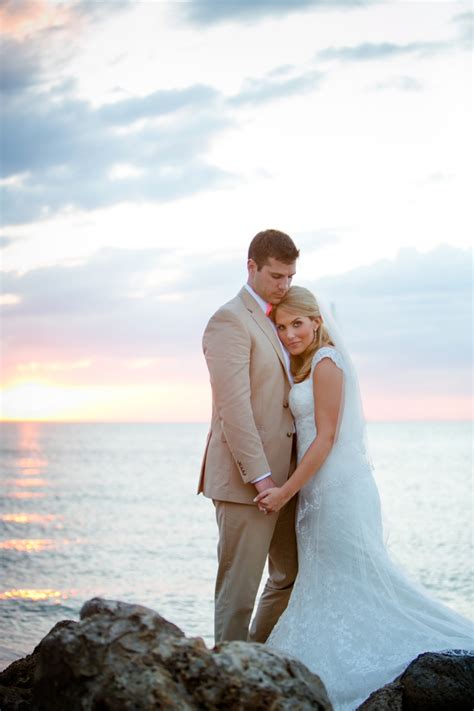 We did not find results for: An Elegant Navy and Coral Wedding | Every Last Detail