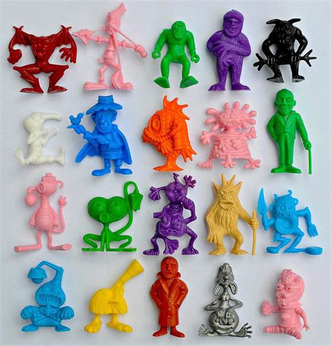 Mini Figures And Other Monster Toys Mini Figures Retro Toys Vintage
