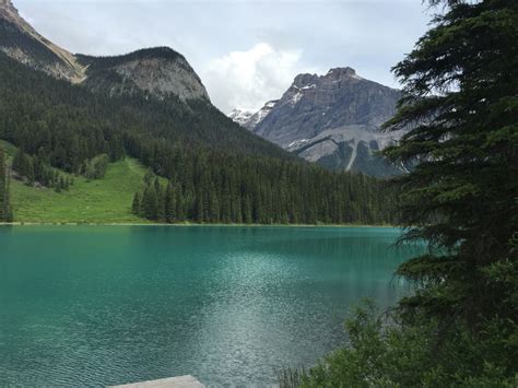 Emerald Lake In Banff National Park National Parks Places To Visit