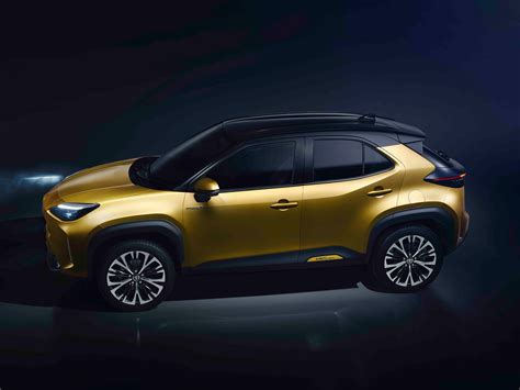 2021 Toyota Yaris Cross Compact Suv Revealed With Hybrid 4wd Engine