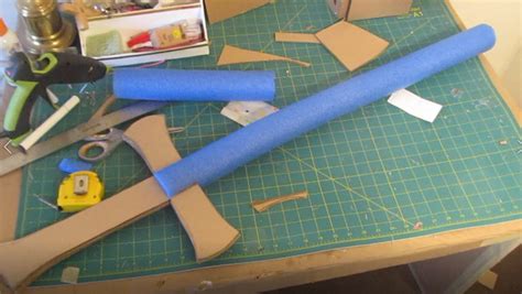 How To Make A Pool Noodle Sword