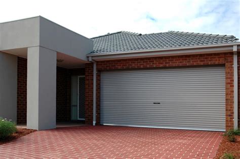 Maybe you would like to learn more about one of these? desain rumah minimalis: Desain Garasi Rumah Minimalis