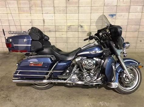 Harley davidson 2003 100th anniversary willie g skull b&s daytona bike week pin. 2003 HARLEY DAVIDSON ULTRA CLASSIC 100TH ANNIVERSARY EDITION