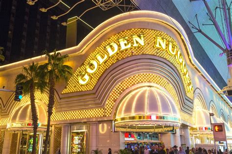 There is a whole lot of fun and entertainment associated with the vegas strip. We bring you the best casinos in Las Vegas to play at!