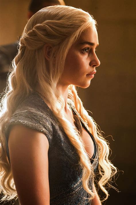 Emilia Clarke As Daenerys Targaryen In Game Of Thrones Tv Series 2014 Game Of Thrones