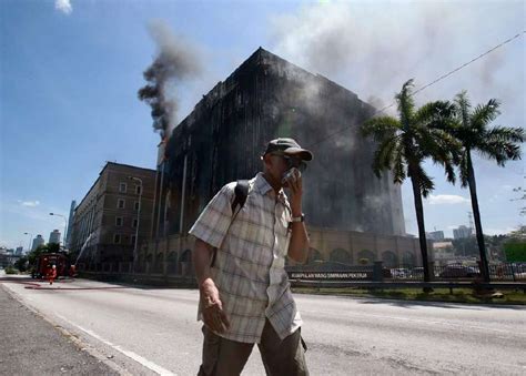 Bangunan kwsp, jalan gasing 46598 petaling jaya, selangor malezya. Bangunan KWSP terbakar | Kes | Berita Harian