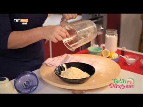 Nefis bir tatlı olan kaymaçina tarifi sizlerle burdan.com.tr/. Makedonya'dan Samsa ve Kaymaçina Tatlısı Tarifi - Tatlı ...