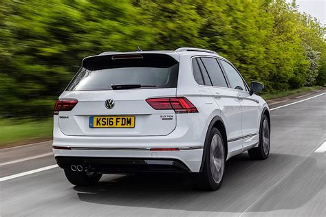 Volkswagen tiguan (2017) 132 tsi comfortline 2.0l, pulp, 7 sp auto. VOLKSWAGEN Tiguan specs & photos - 2016, 2017, 2018, 2019 ...